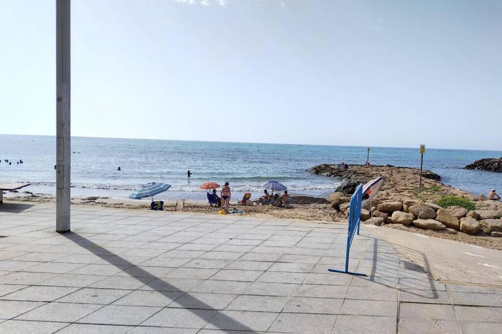 Estudio Comodo En Torrevieja Eksteriør billede