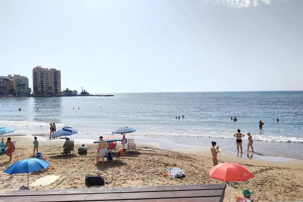 Estudio Comodo En Torrevieja Eksteriør billede
